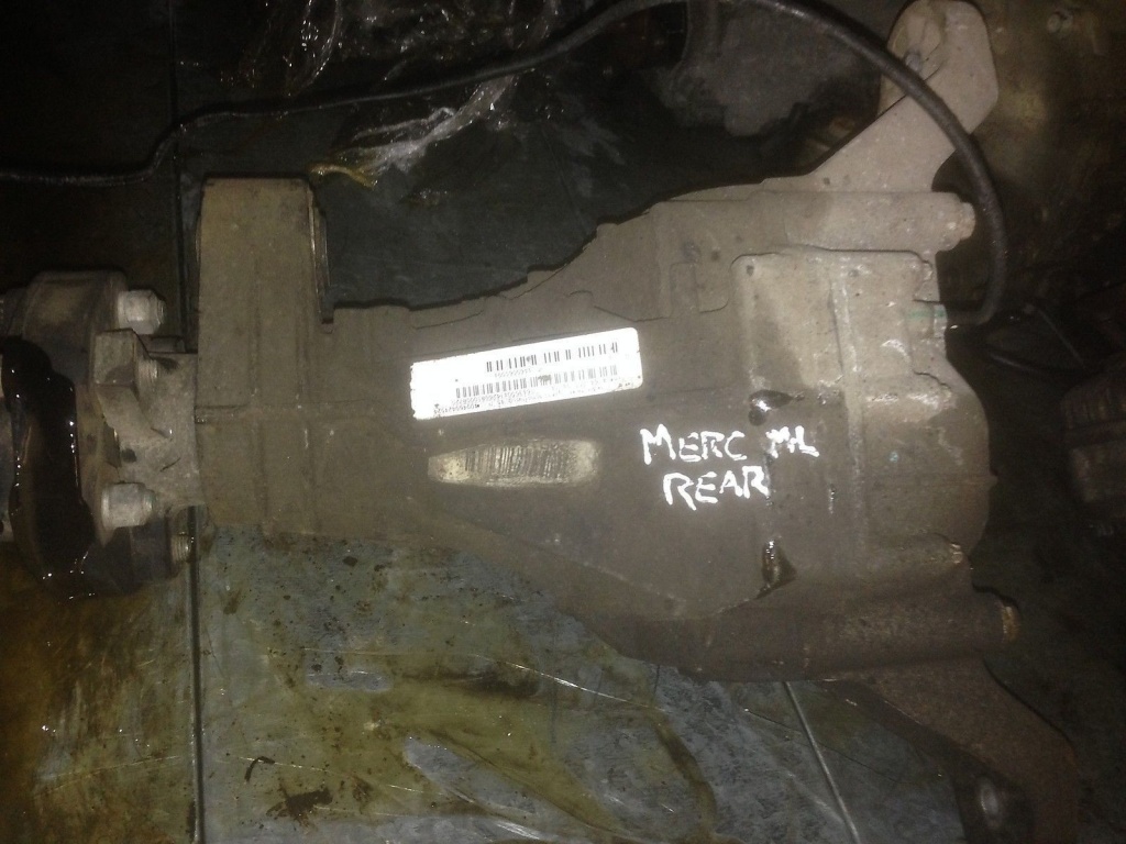 Grup spate Raport 3.45 Mercedes Clasa ML (W164) A1643500414