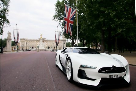 GTbyCitroen iese din virtual direct pe strazile din Londra