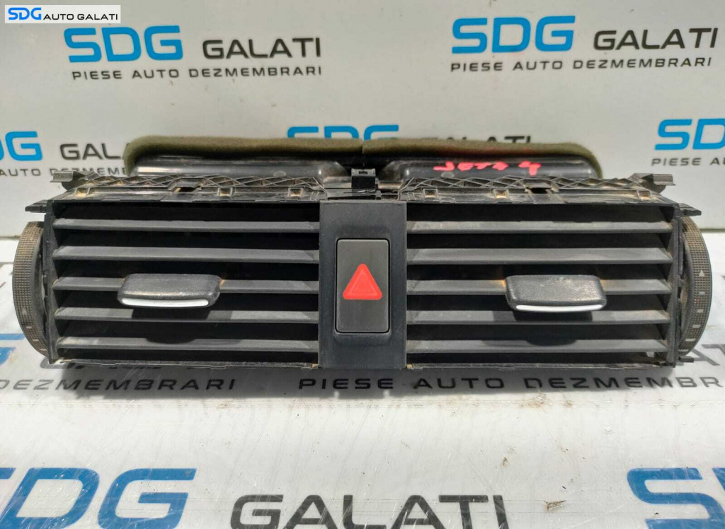 Gura Grila Aer Aerisire Ventilatie Bord Centrala Volkswagen Jetta 4 MK4 2012 - 2018 Cod 5C6819728 [L4844]