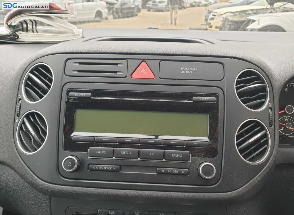 Gura Grila Aer Aerisire Ventilatie Bord Centru Dreapta Volkswagen Golf 6 Plus 2008 - 2014 [C3136]