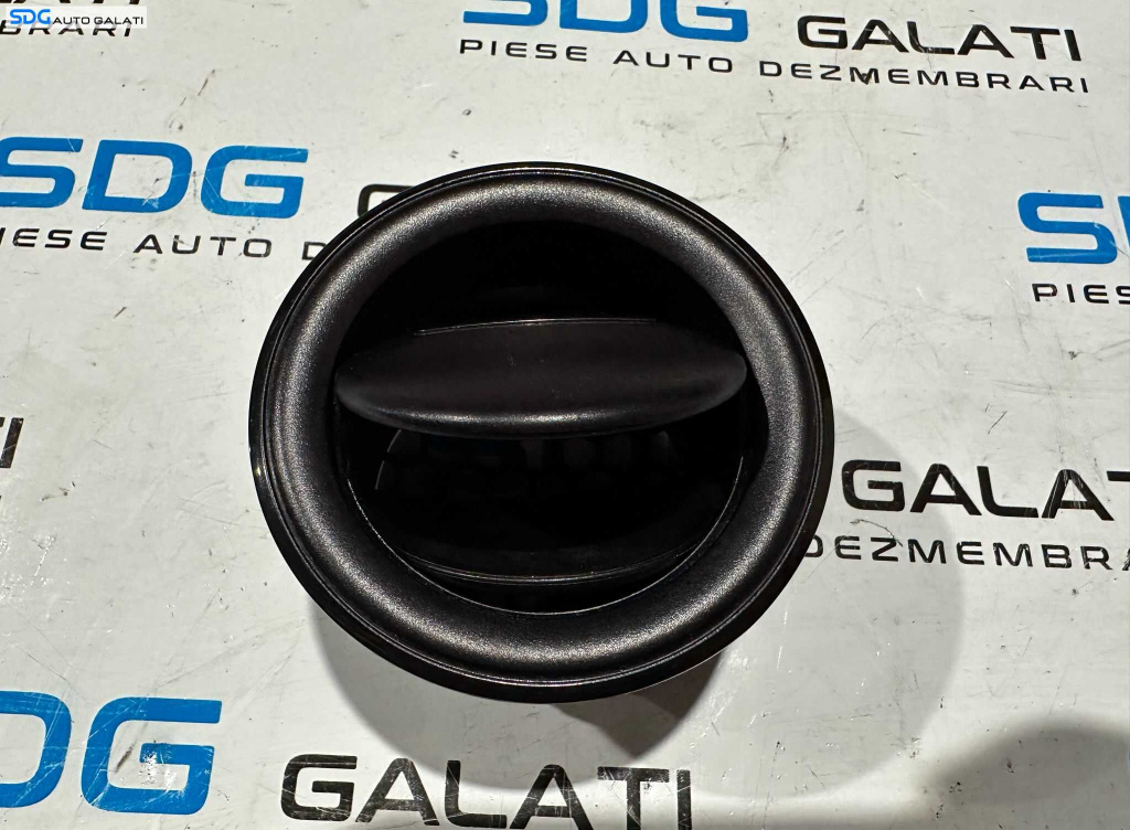 Gura Grila Aer Aerisire Ventilatie Bord Dacia Logan 2 2012 - 2020 [X3051]