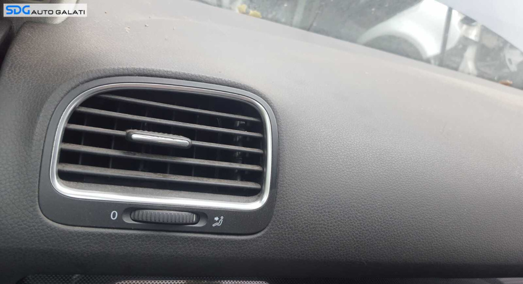 Gura Grila Aer Aerisire Ventilatie Bord Laterala Stanga Volkswagen Golf 6 Break Combi 2008 - 2014 [C1505]