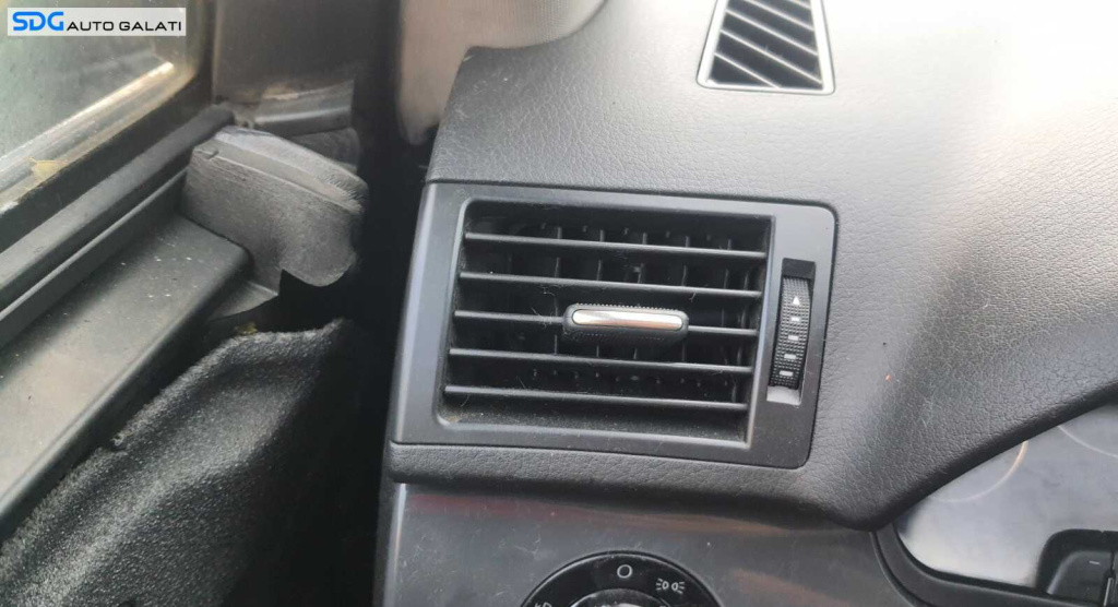 Gura Grila Aer Aerisire Ventilatie Bord Laterala Stanga Audi A4 B6 2001 - 2005 [C1732]