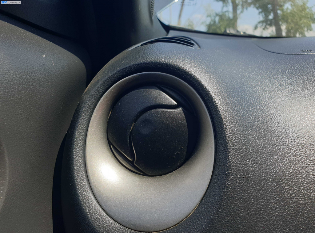Gura Grila Aer Aerisire Ventilatie Bord Stanga Nissan Juke F15 2010 - 2014 [K6344]