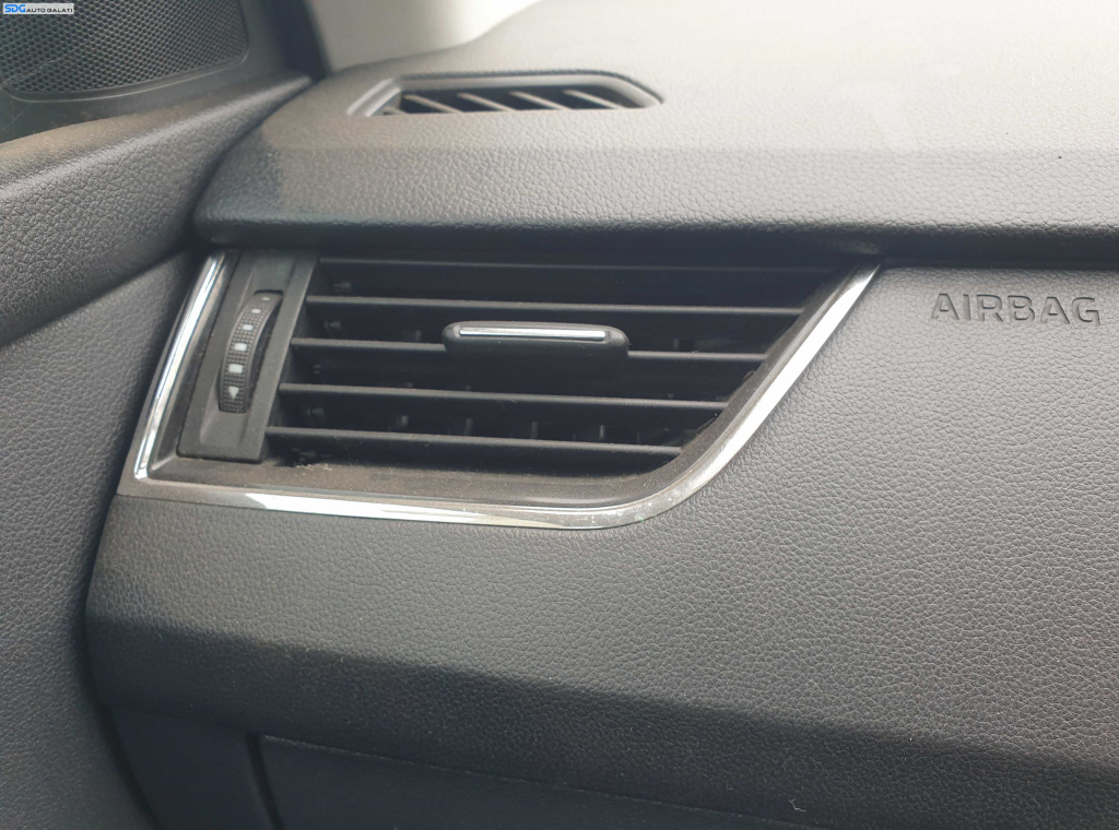 Gura Grila Aer Aerisire Ventilatie Bord Stanga Skoda Octavia 3 2013 - 2020 [K4827]