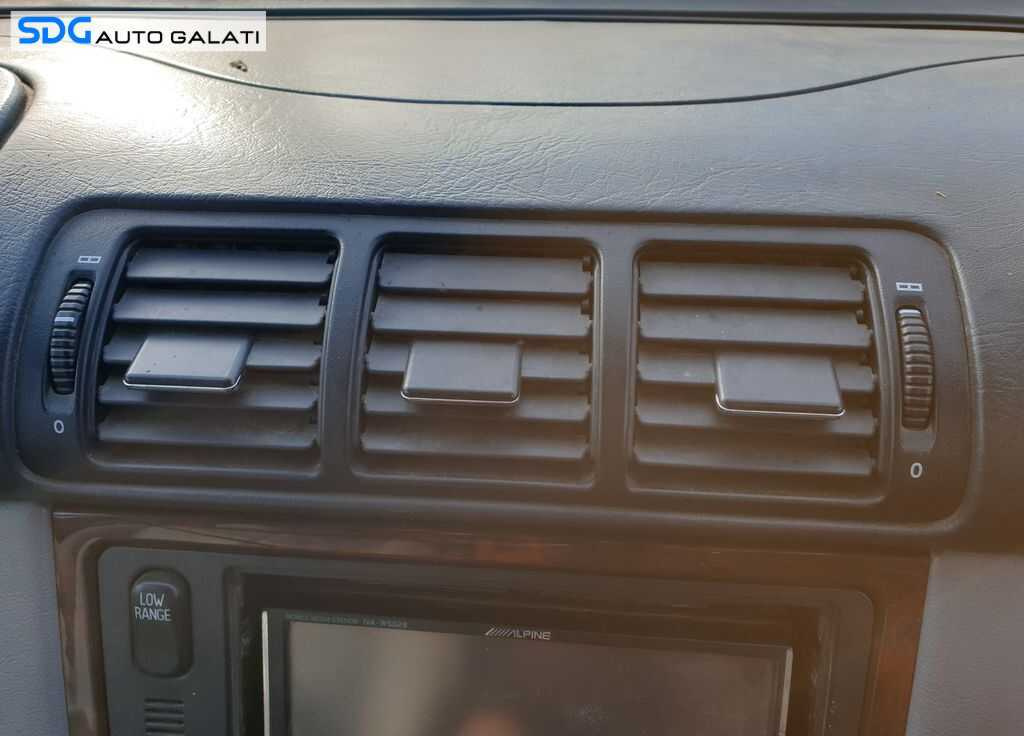 Gura Grila Aer Aerisire Ventilatie Centrala Bord Mercedes W163 ML 270 1997 - 2005