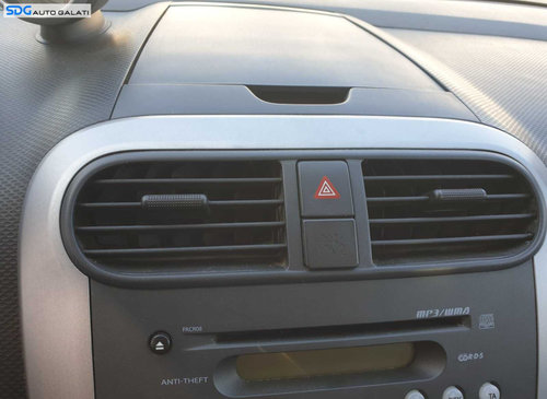 Gura Grila Aer Aerisire Ventilatie Centrala Bord Opel Agila B 2008 - 2014 [C0134]