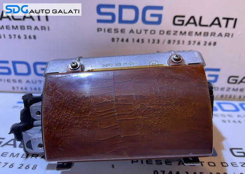 Gura Grila Aer Ventilatie Aerisire Dreapta cu Capac Bord VW Phaeton 2002 - 2010 Cod 3D1853232 3D1853...