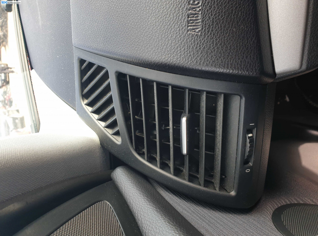 Gura Grila Aerisire Ventilatie Bord Stanga BMW Seria 1 E87 2004 - 2011 [K0908]