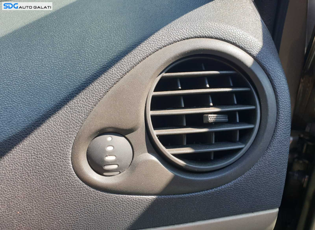 Gura Grila Guri Grile Aer Aerisire Ventilatie Bord Dreapta Renault Clio 3 2005 - 2014 [C3711]