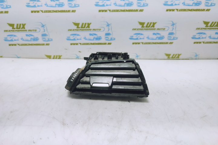 Gura grila ventilatie bord BMW Seria 1 F20/F21 [2011 - 2015]