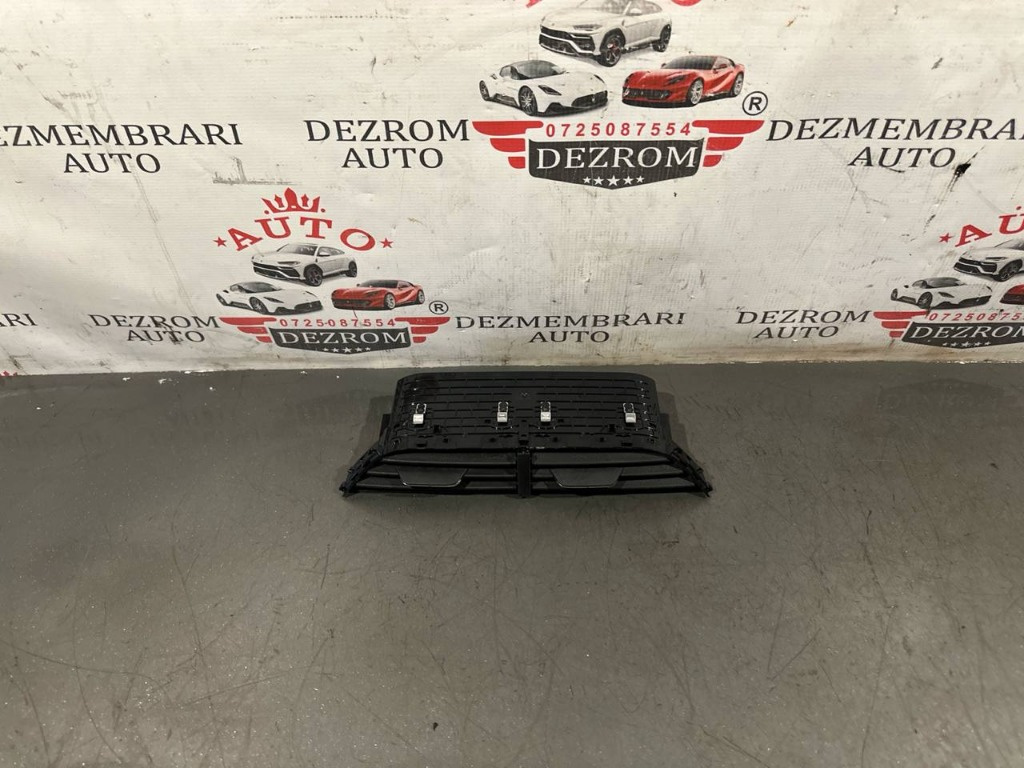 Gura ventilatie bord centrala 5E3820951F Skoda Octavia IV Combi (NX5) 1.5 TSI G-TEC 131 cai DHFA