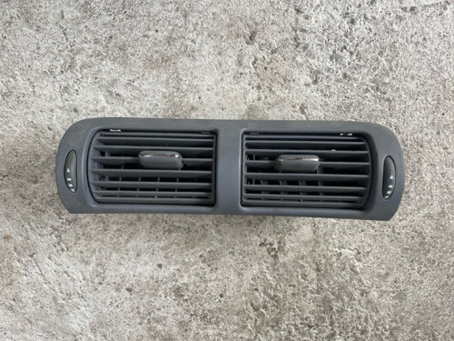 Gura ventilatie centru bord Mercedes C180 KOMPRESSOR W203