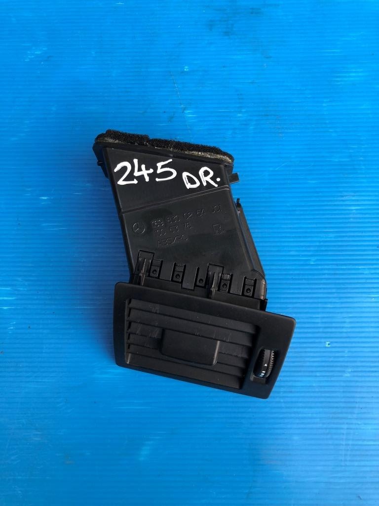 Gura ventilatie dreapta Mercedes B Class w245 2005