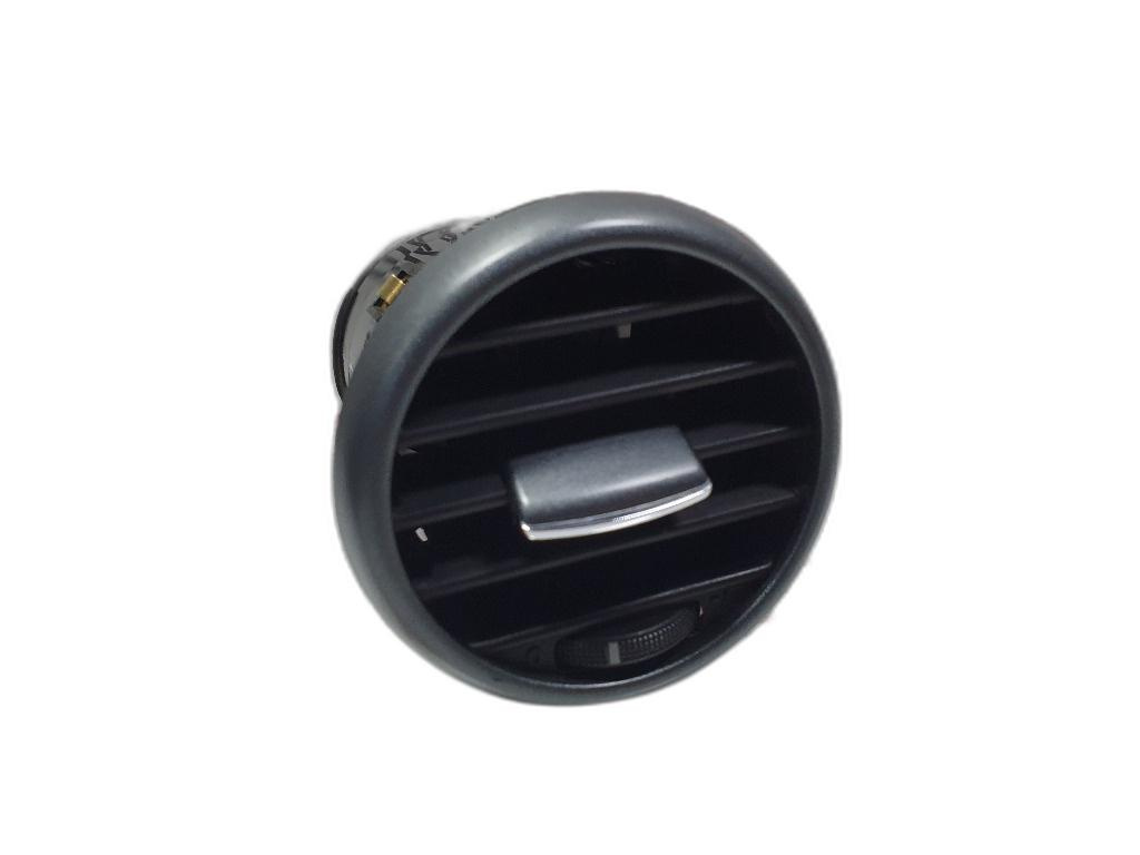 Gura ventilatie Seat Leon (1P) Hatchback 2012 2.0 TDI OEM 5P0819203A