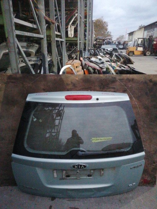 Haion Alb,Albastru Kia CARENS 3 (UN) 2006 - 2013