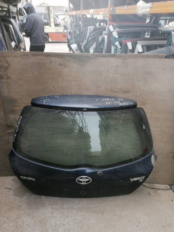 Haion Albastru,hatchback 3 Portiere Toyota YARIS (XP90) 2005 - 2011