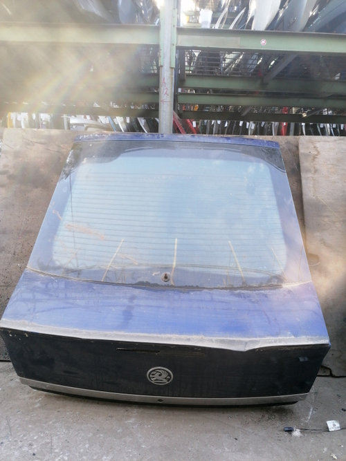 Haion Albastru,hatchback 5 Portiere Opel VECTRA C 2002 - 2008