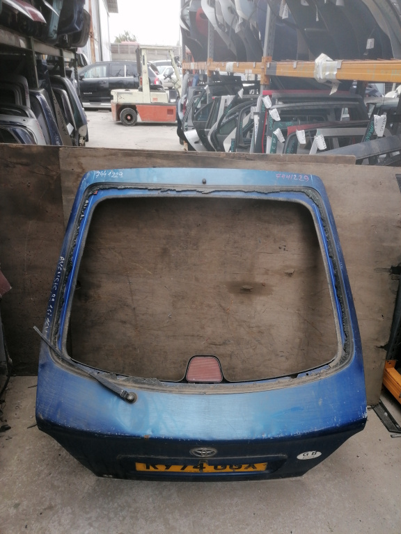 Haion Albastru,hatchback 5 Portiere Toyota AVENSIS (T22) 1997 - 2003