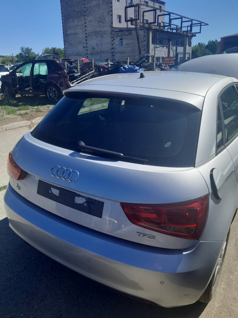 Haion Audi A1 1.2 Benzina 2012