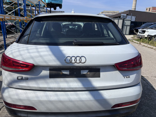 Haion Audi Q3 2.0 Motorina 2011, -