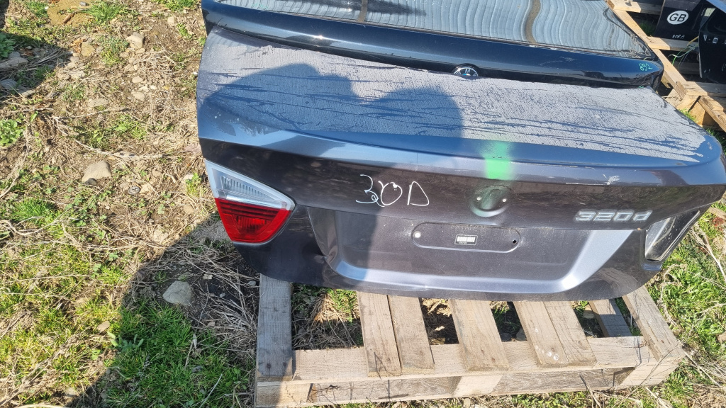 Haion BMW E90 2007, BERLINA / CU DEFECT