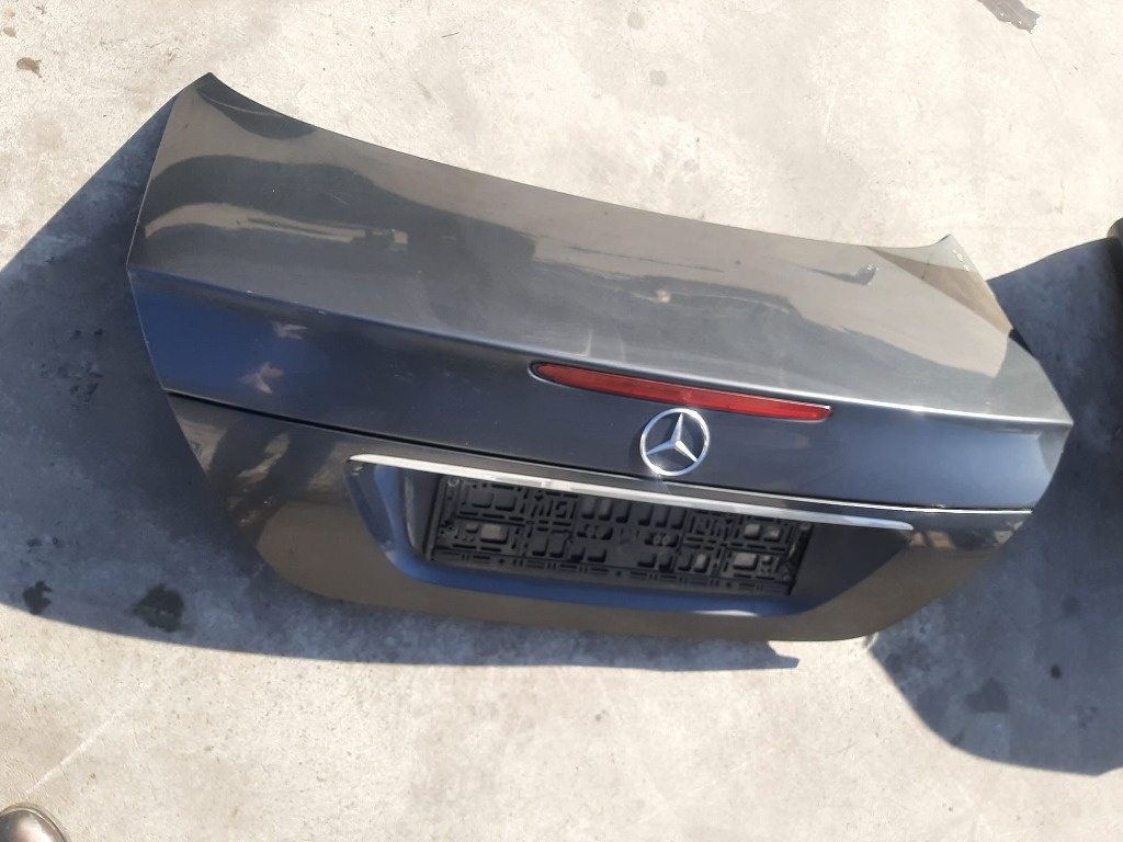Haion capota portbagaj mercedes e-class w211