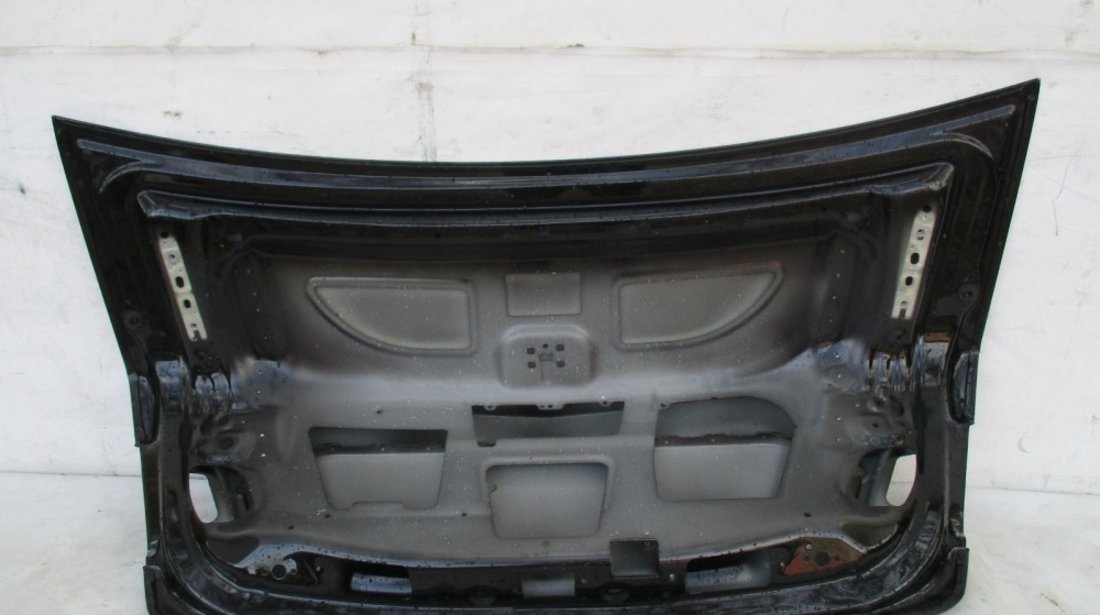 Haion Capota portbagaj Mercedes E Class W212 An 2009 2010 2011 2012