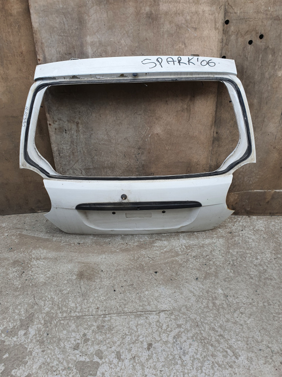 Haion Chevrolet Spark 2000-2016 Alb