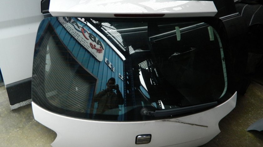 Haion cu geam Seat Ibiza model 2011