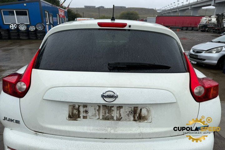Haion cu luneta culoare 326 Brilliant White Nissan Juke YF15 [2010 - 2014]