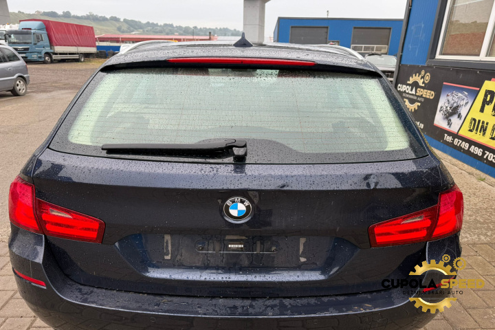 Haion cu luneta culoare A89 Imperial Blue Brilliant BMW Seria 5 F11 [2009 - 2013]