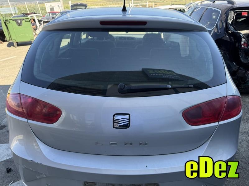 haion cu luneta culoare argintie - lx7w Seat Leon 2 facelift (2009-2012) 1P9827024