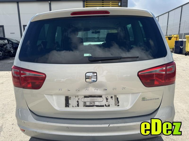 Haion cu luneta culoare argintiu metalic - lr7l Volkswagen Sharan (2010-2015) [7N]