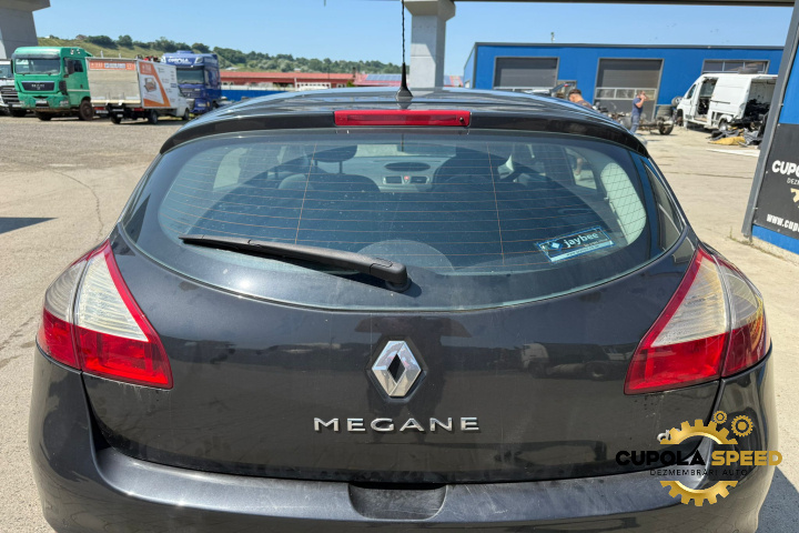 Haion cu luneta culoare NV676 PEARLESCENT BLACK BC Renault Megane 3 [2008 - 2014]