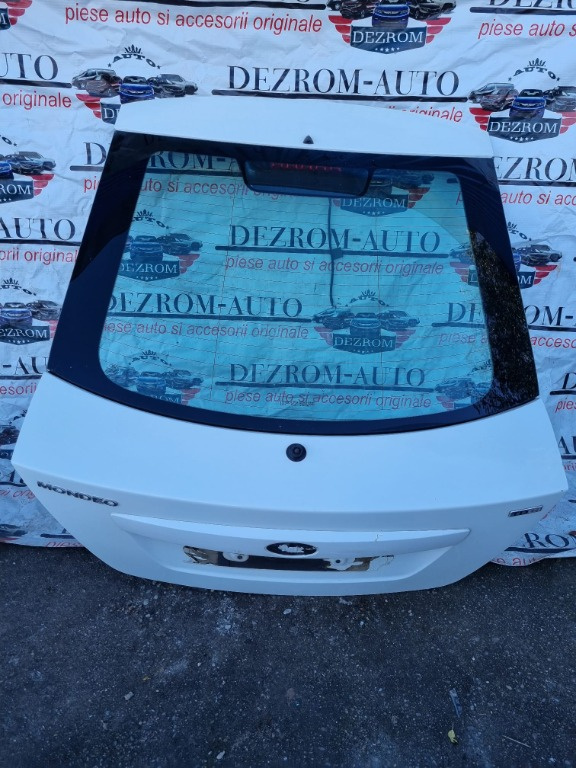 Haion cu luneta Ford Mondeo MK3 Sedan 2001-2007
