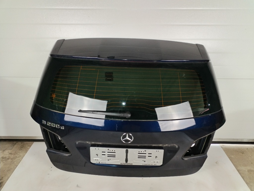 Haion cu luneta Mercedes B Class W246 Facelift