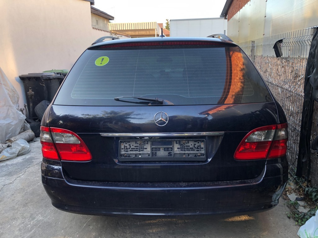 Haion cu luneta Mercedes E Class S211 COMBI 2002-2009