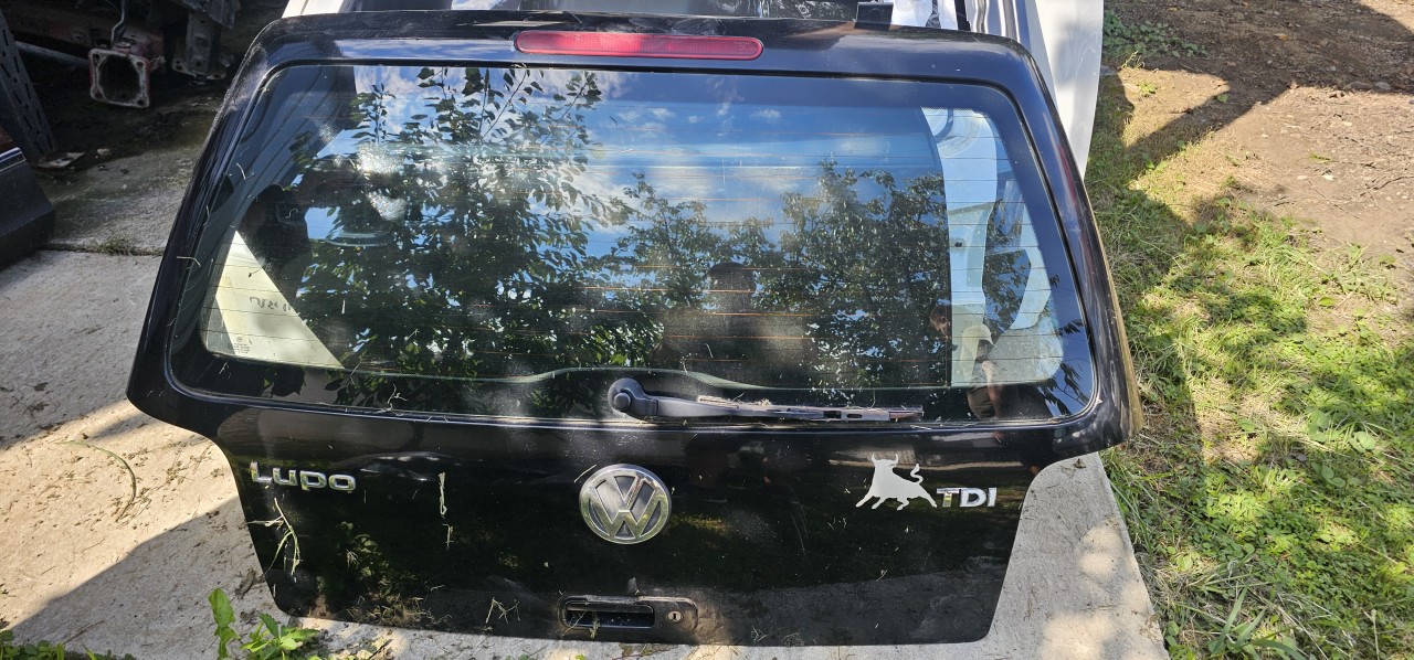 Haion cu luneta Vw Lupo 2000 2001 2002 2003 2004
