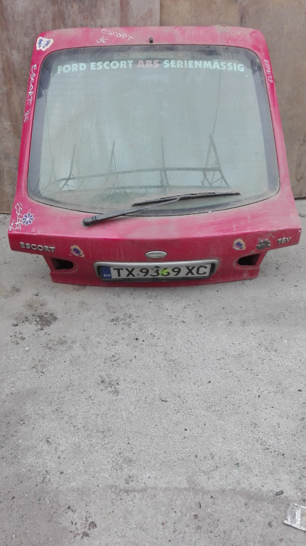 Haion Ford Escort Mk 7 1995-2000 Rosu