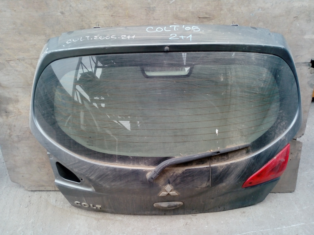 Haion Gri,hatchback 3 Portiere Mitsubishi COLT 6 (Z3A, Z2A) 2002 - 2012