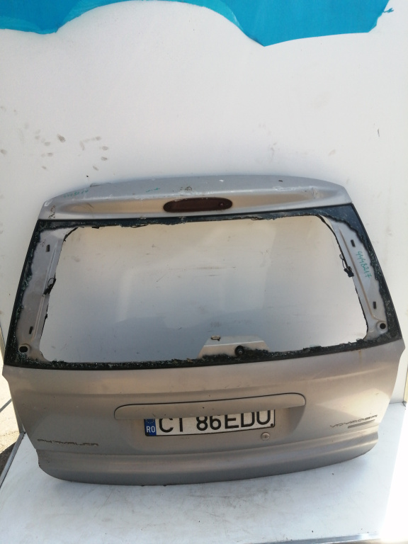 Haion Gri,MPV / Monovolum Chrysler VOYAGER Mk 3 (RG, RS) 2001 - 2007