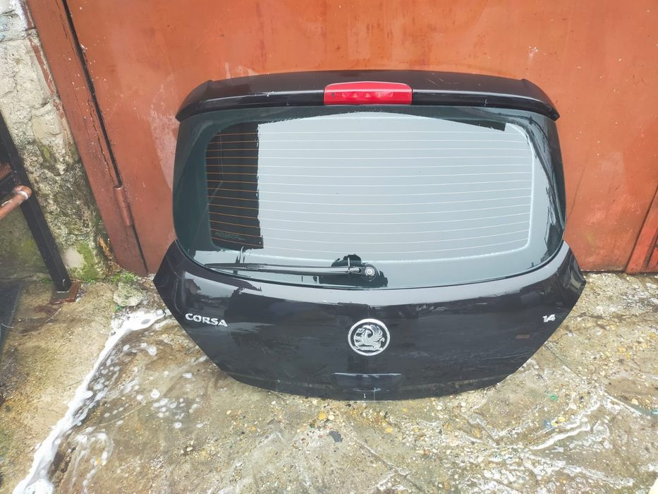 Haion haion cu luneta negru z20r Corsa D 2 3 usi dezmembrez VLD981