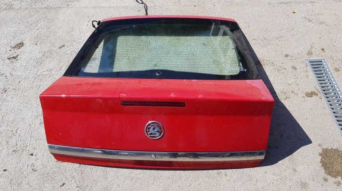 Haion haion luneta Opel Vectra C Hatchback rosu 2002-2008