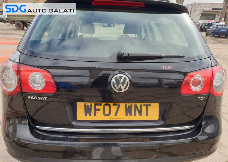 Haion Haion Portbagaj Dezechipat cu Luneta Geam Sticla cu Inceput Rugina VW Passat B6 Break Combi 2005 - 2010 Culoare LC9X [LC0145]