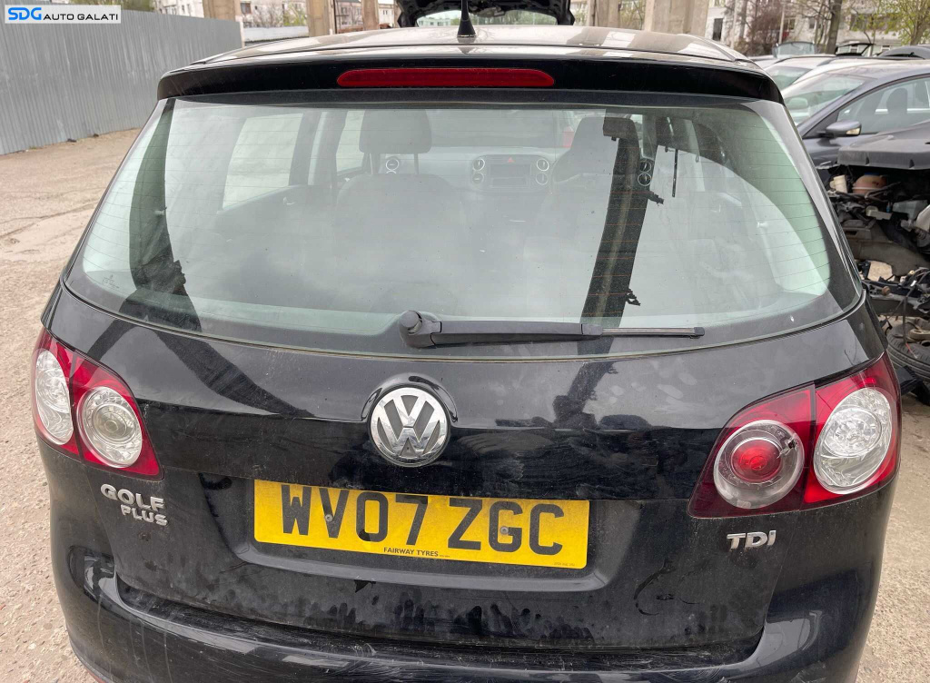 Haion Haion Portbagaj Dezechipat cu Luneta Geam Sticla cu Inceput Rugina Volkswagen Golf 5 Plus 2004 - 2008 [B3977]