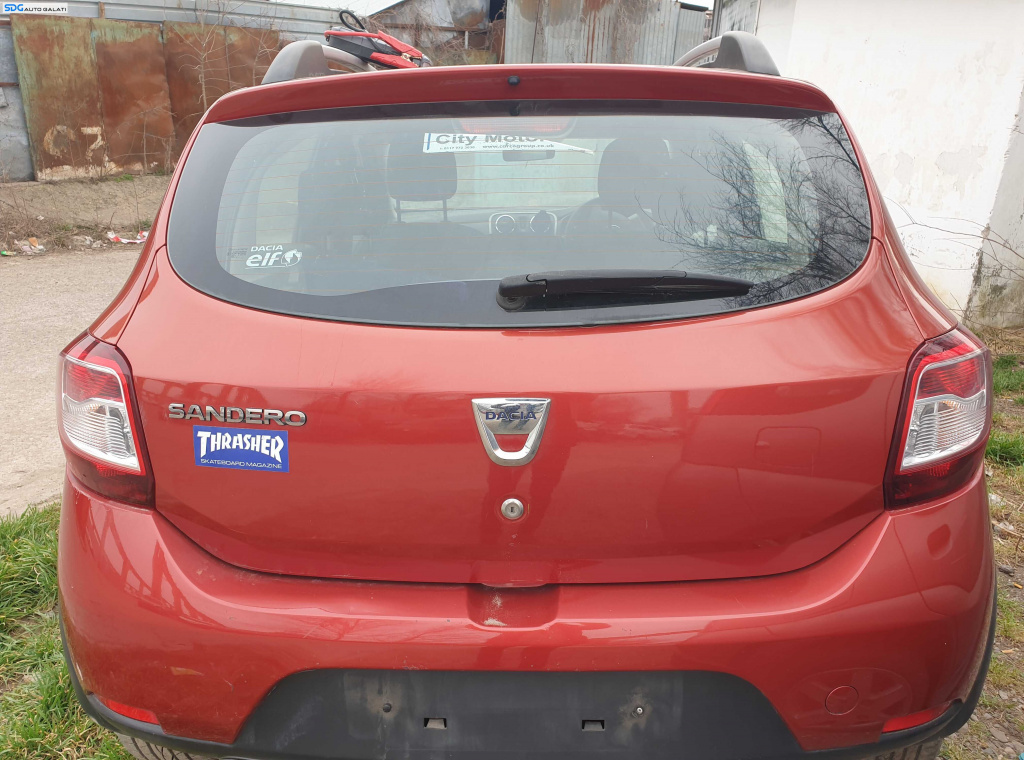 Haion Haion Portbagaj Dezechipat cu Luneta Geam Sticla Dacia Sandero 2 2012 - 2016 Culoare TEB76 [K4324]