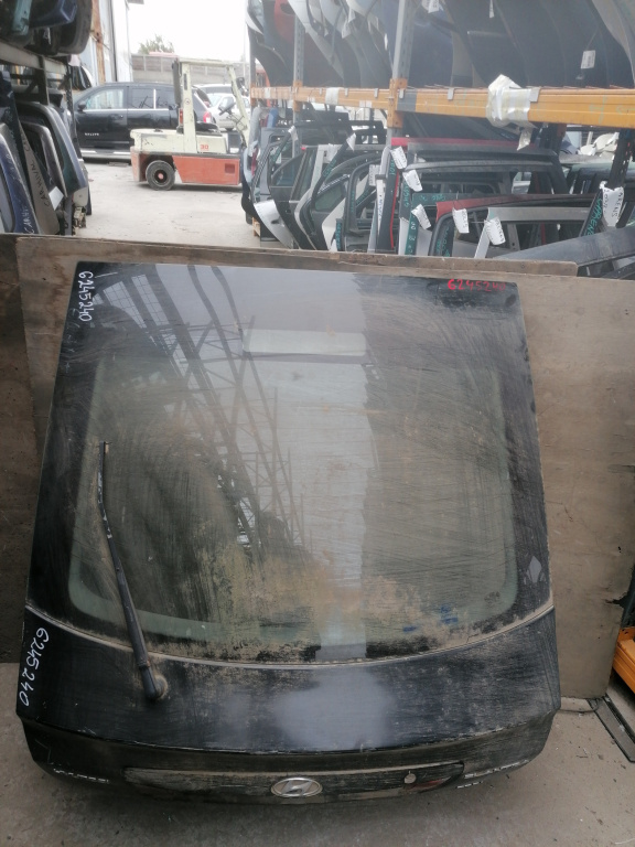 Haion Hyundai Elantra (Xd) 2000-2006 Negru