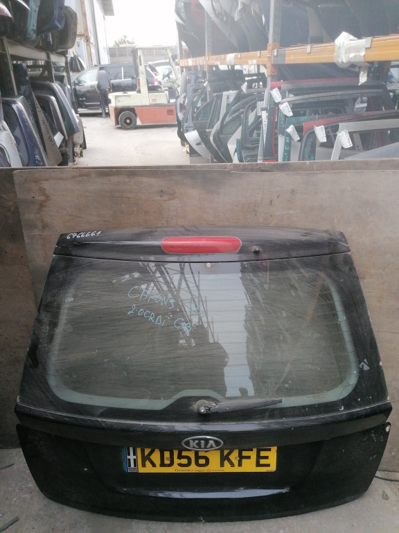 Haion Kia Carens 3 (Un) 2006-2013 Gri