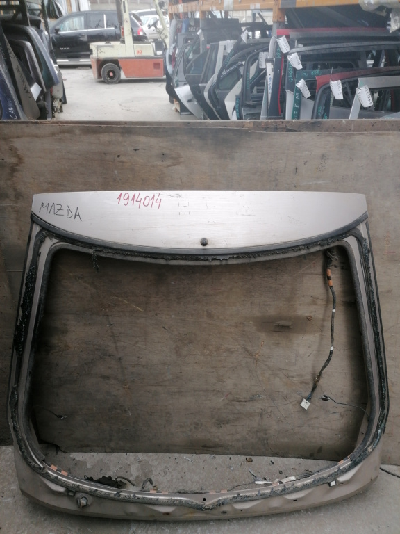 Haion Maro,hatchback 5 Portiere Mazda 323 C Mk4 (BG) 1989 - 2000